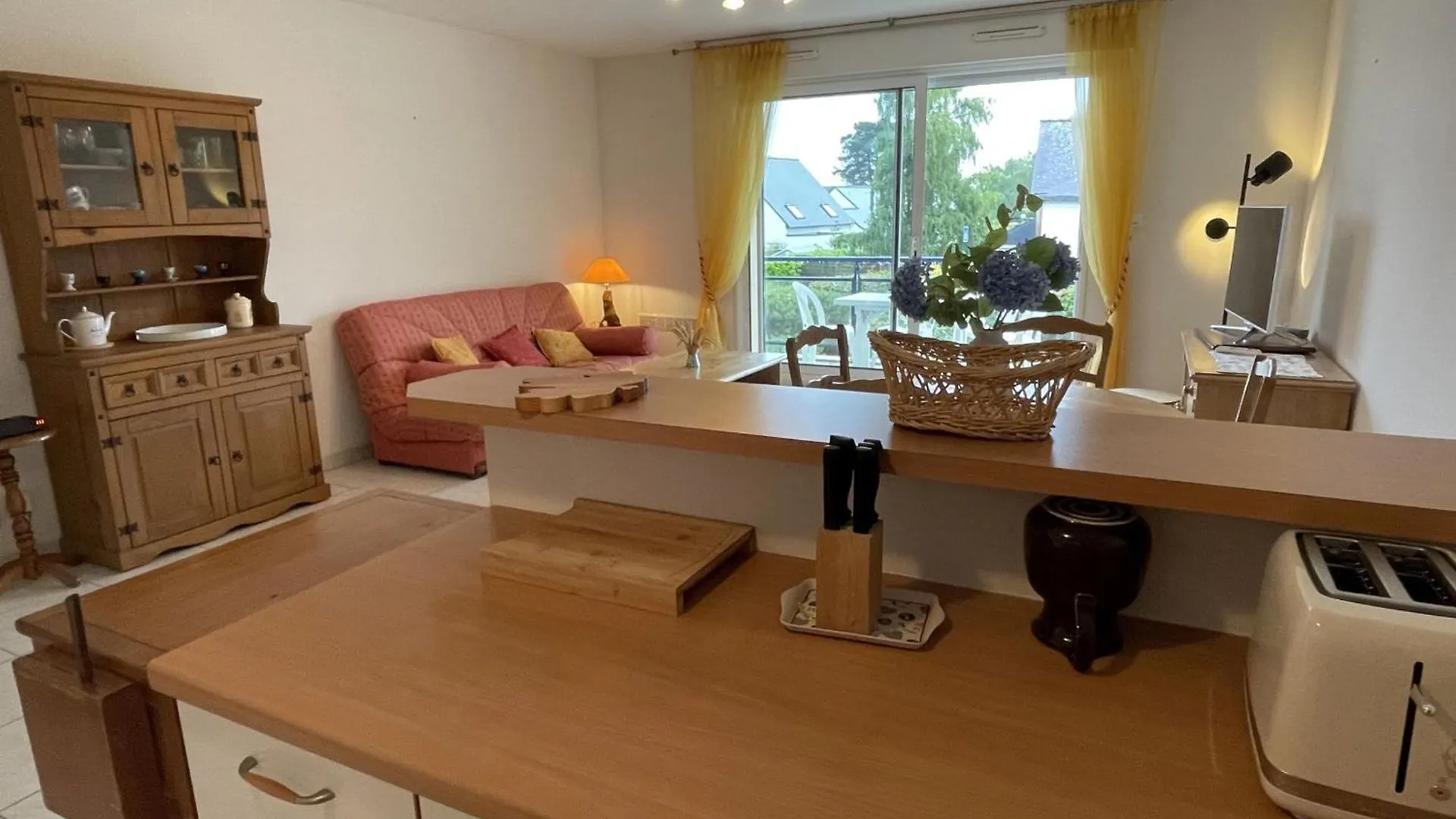 T3 A Sarzeau : Terrasse, Ascenseur, Parking, Internet - Fr-1-775-3 Lejlighed